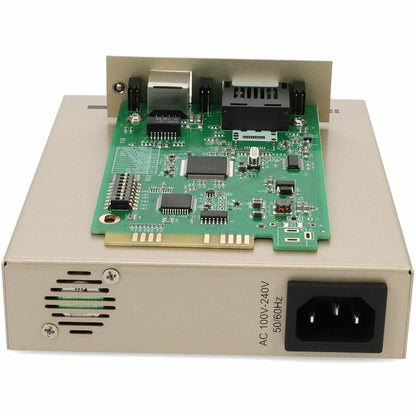 AddOn 10/100Base-TX(RJ-45) to 100Base-FX(SC) MMF 1310nm 2km Standalone Media Converter Card Kit ADD-MCC1MMM2K-SK