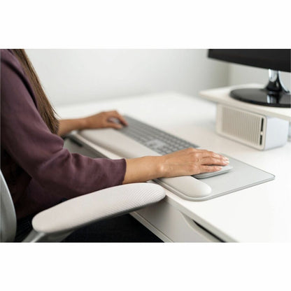 Kensington Coolview™ Wellness Monitor Stand With Desk Fan