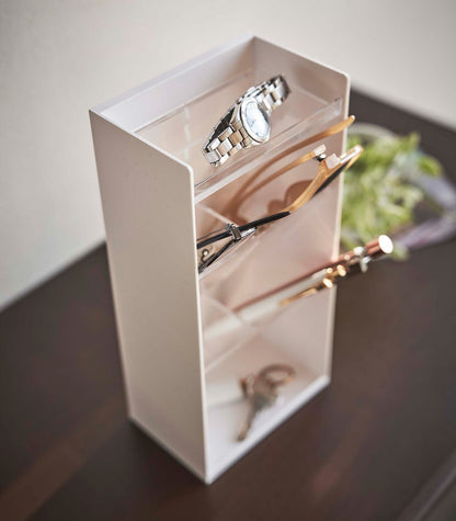 Accessory Organizer