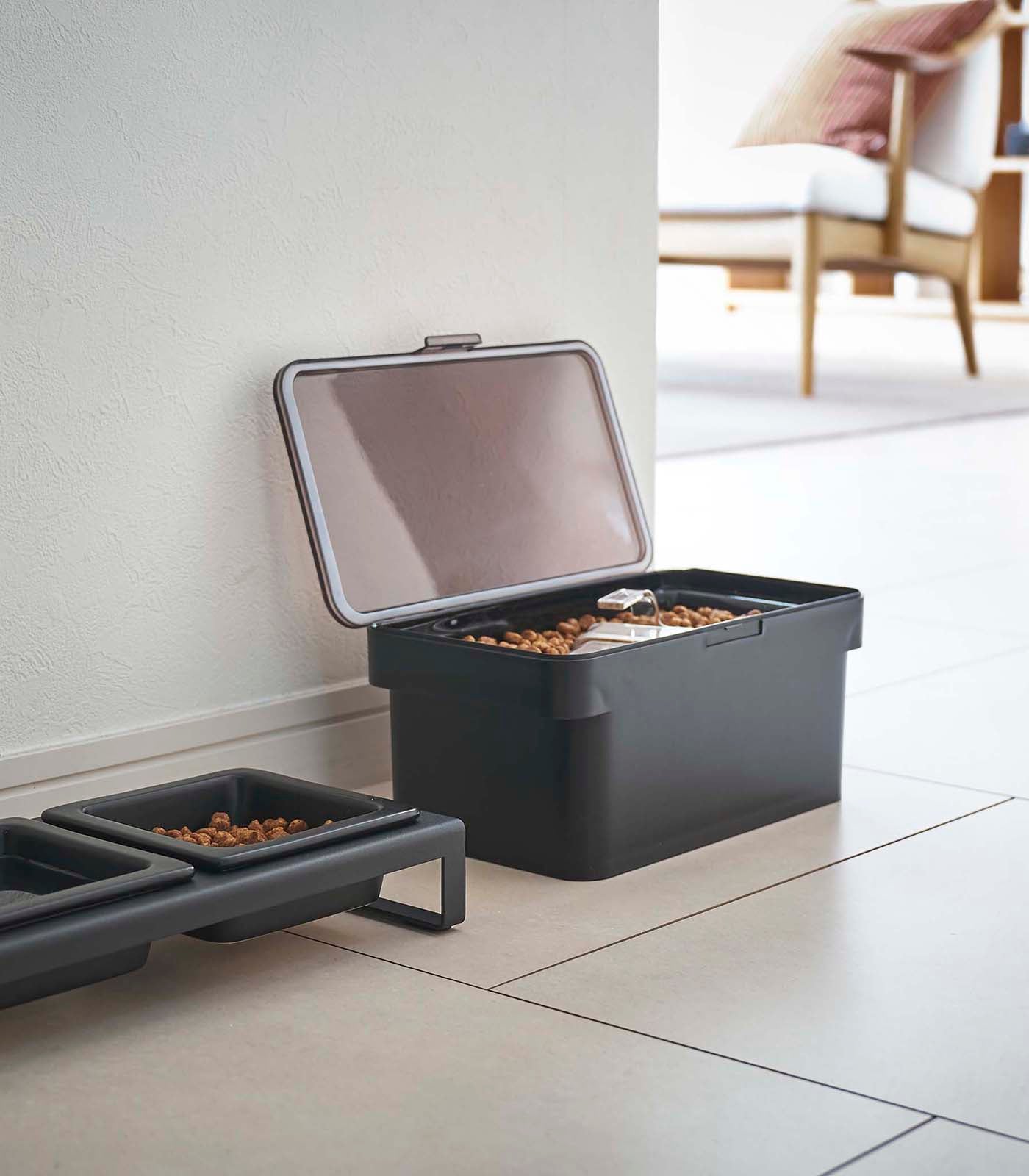 Airtight Pet Food Container - Three Sizes