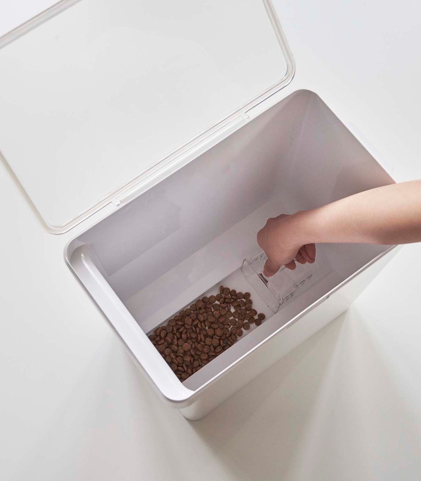 Airtight Pet Food Container - Three Sizes