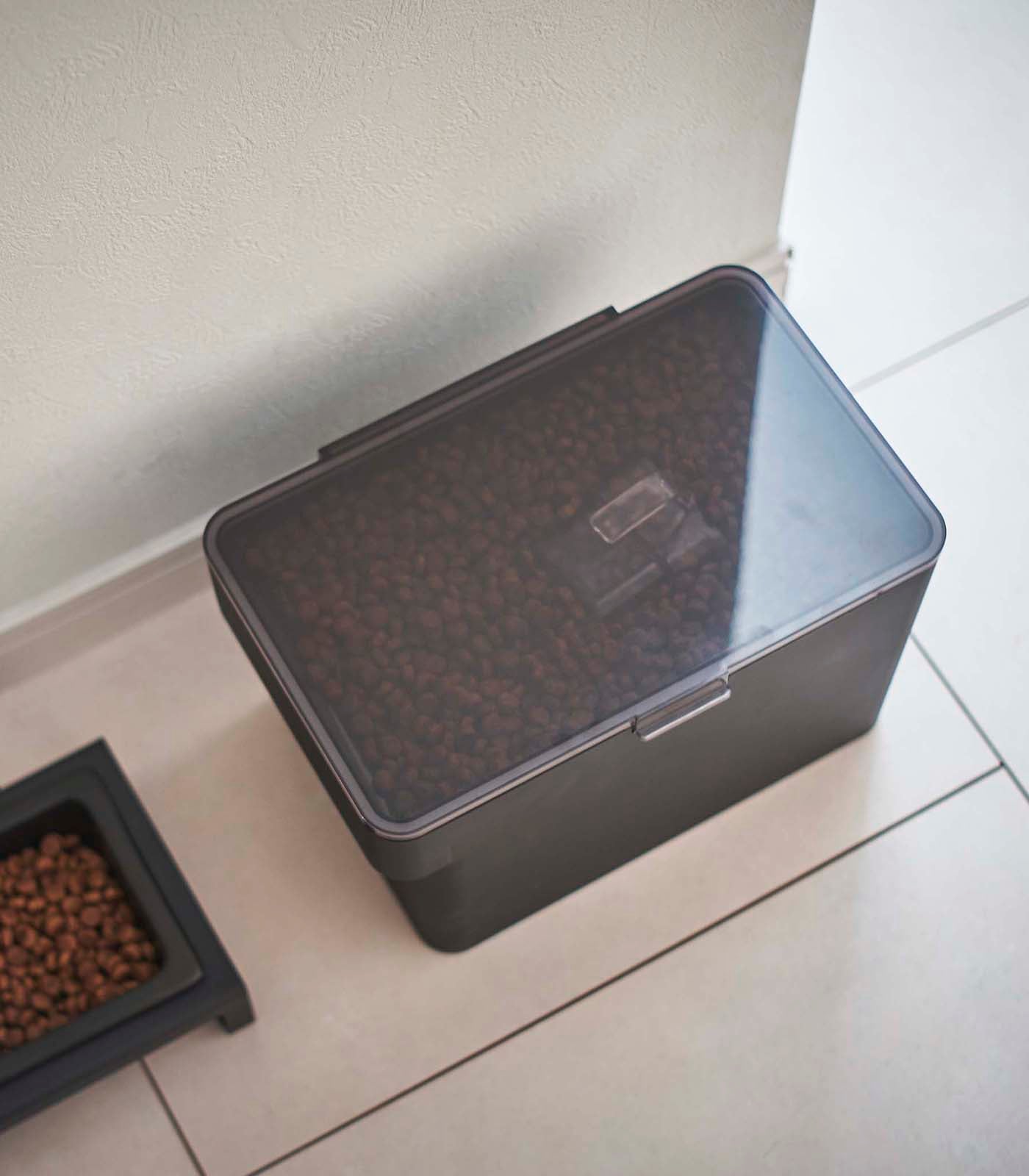 Airtight Pet Food Container - Three Sizes