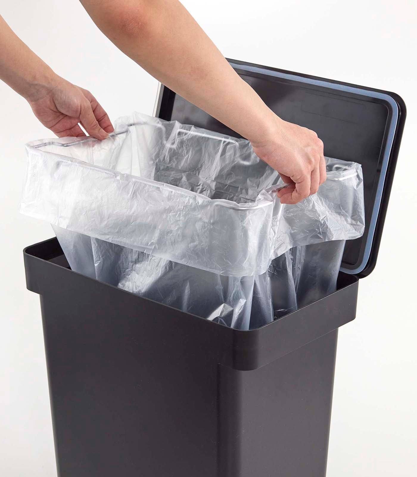 Airtight Rolling Trash Can