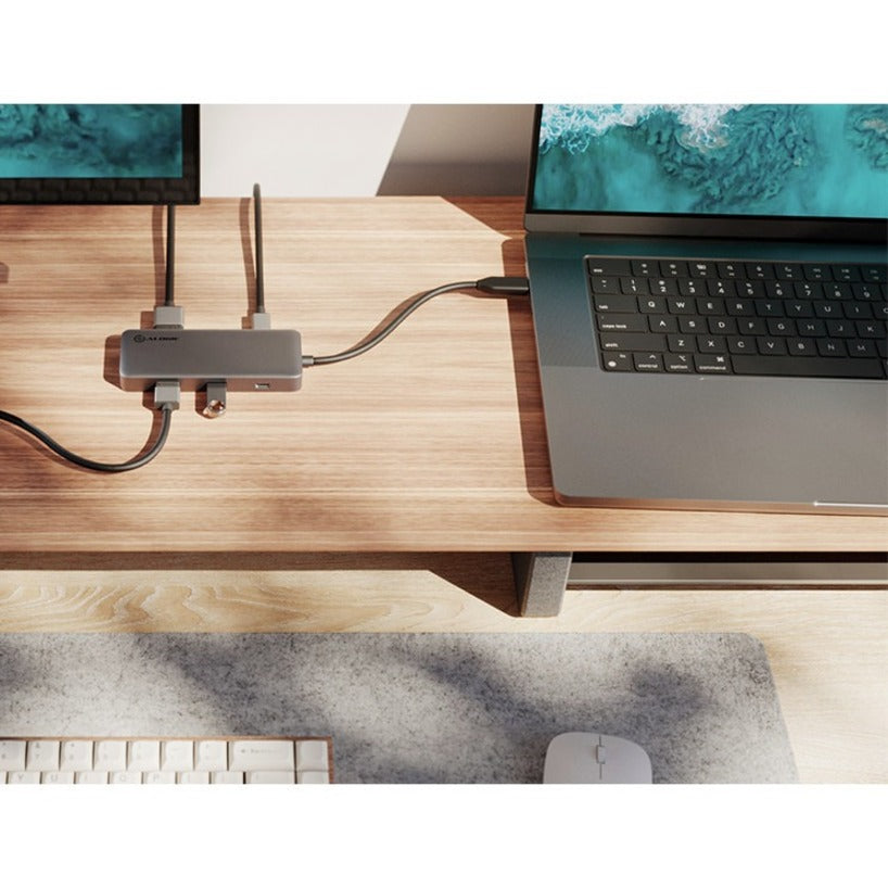 Alogic Spark 6-In-1 Usb 4 Hub With 8K Hdmi