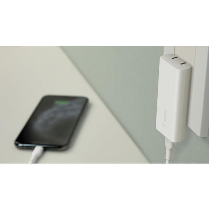 Belkin Boost?Charge Pro White Indoor