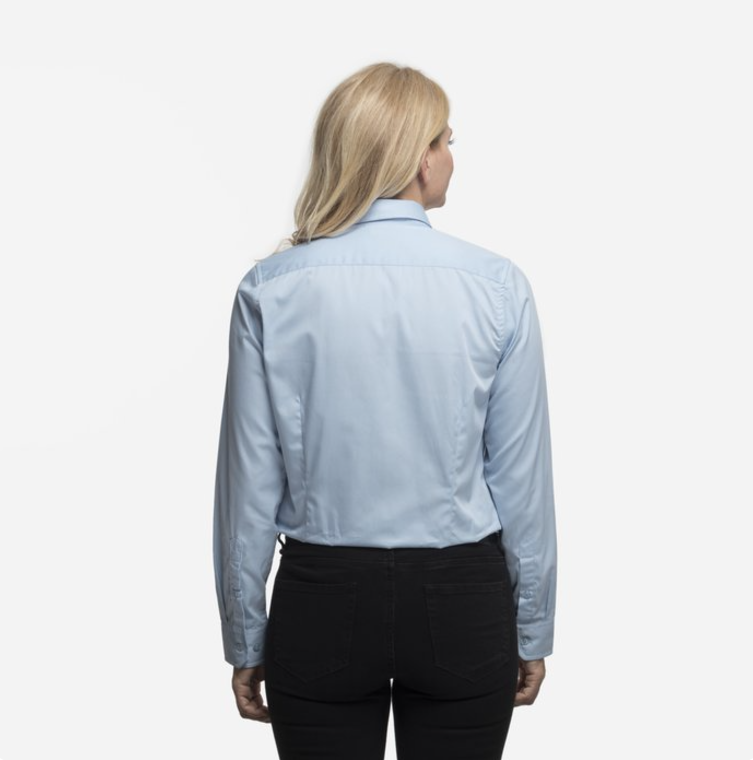 Elevate™ Wilshire Long Sleeve Women’s Shirt – Sophisticated Style with a Flawless Fit