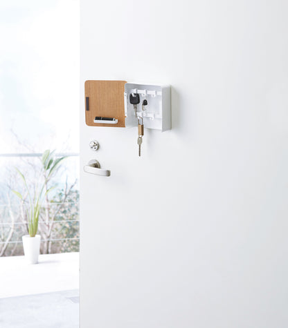 Magnetic Key Cabinet - Steel + Wood