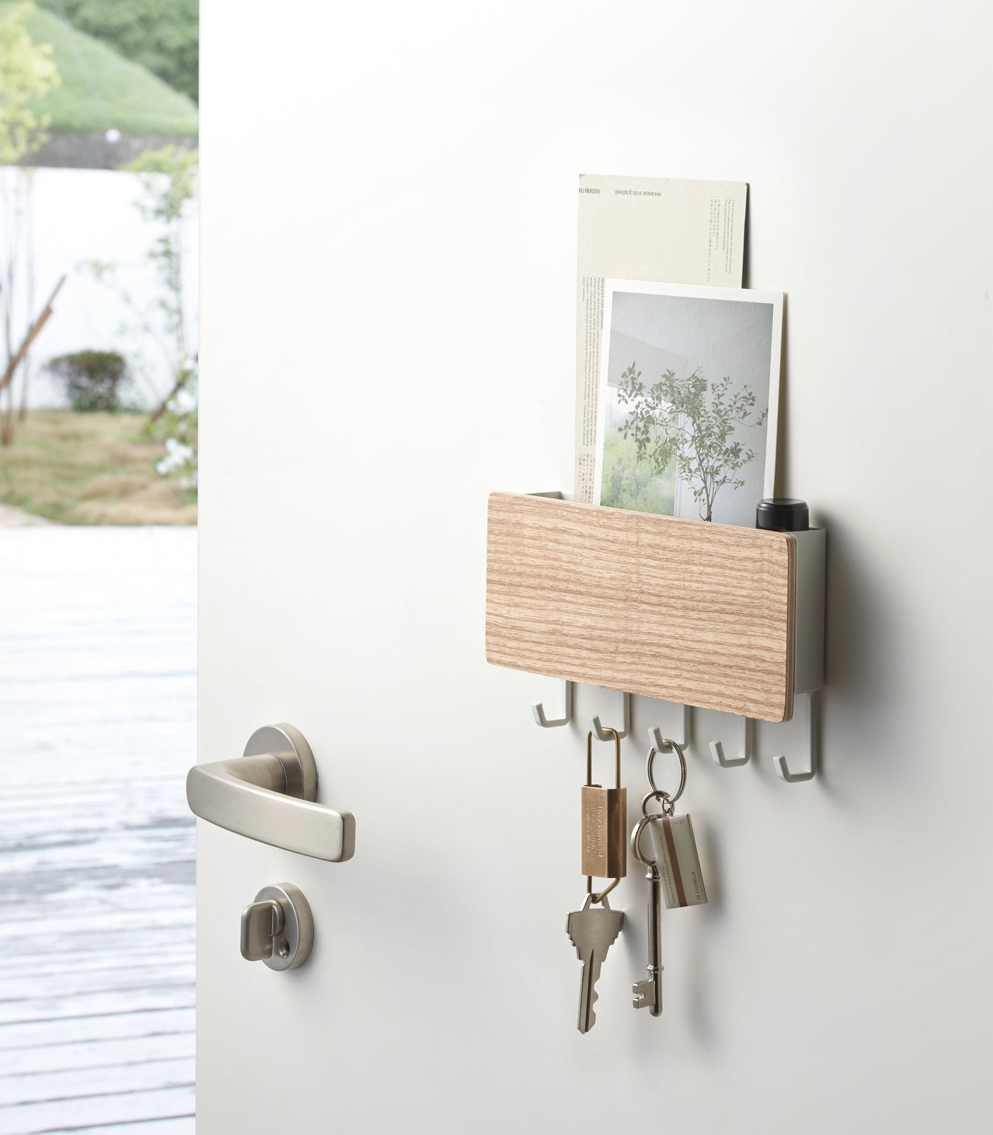 Magnetic Key Rack - Steel + Wood