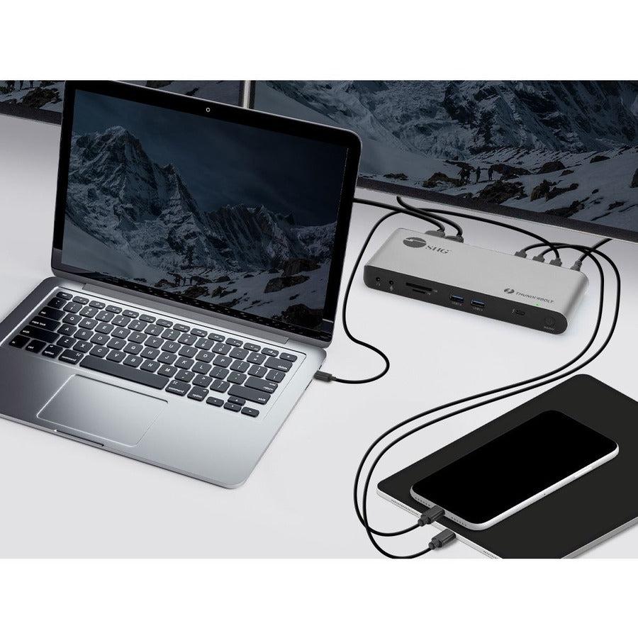 Quad Display Thunderbolt 4 Docking Station & Pd