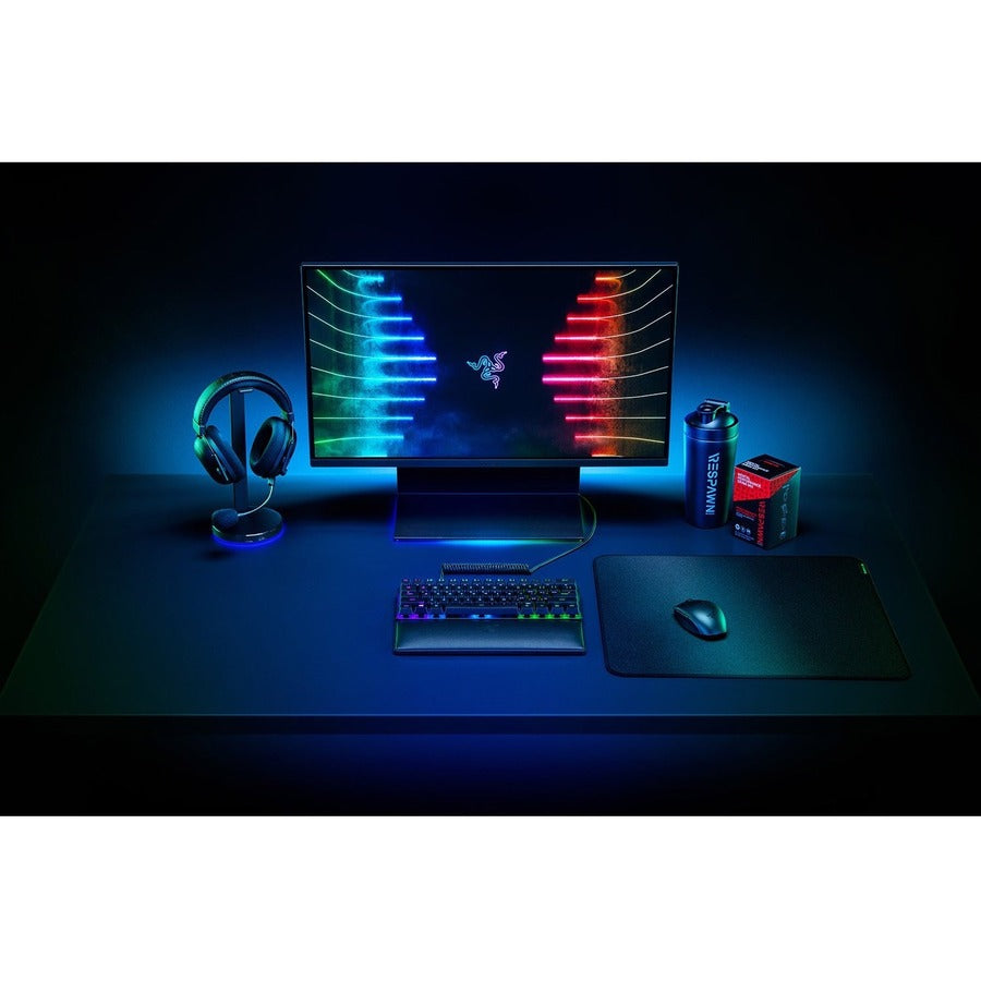 Razer Strider - XXL Hybrid Mouse Mat with a Soft Base and Smooth Glide ...