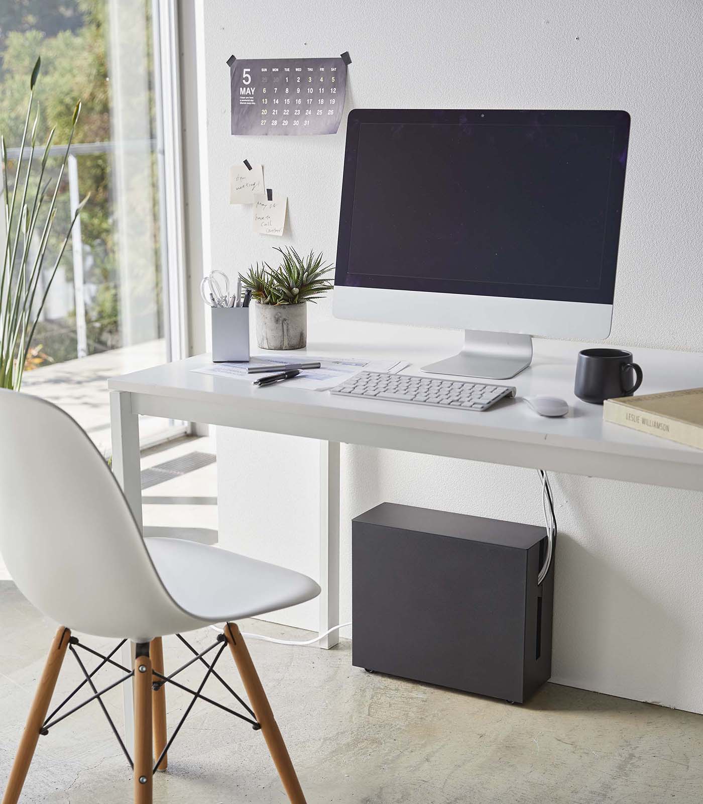 Rolling Cable Management Box - Steel