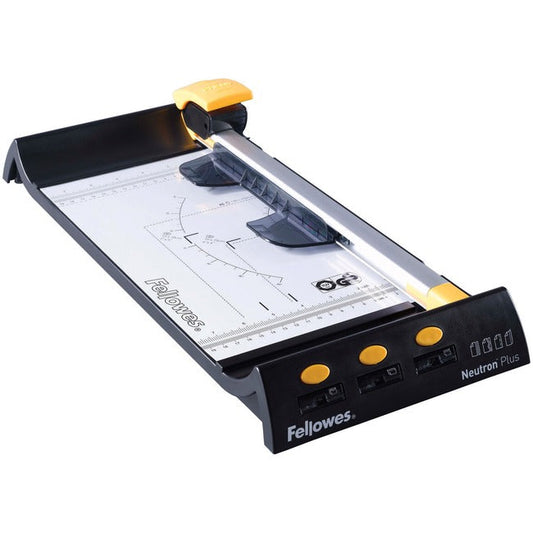 Safecut Led Guide Indicates Cutting Line Without The Use Of Harmful Lasers. Encl Fel-5410102