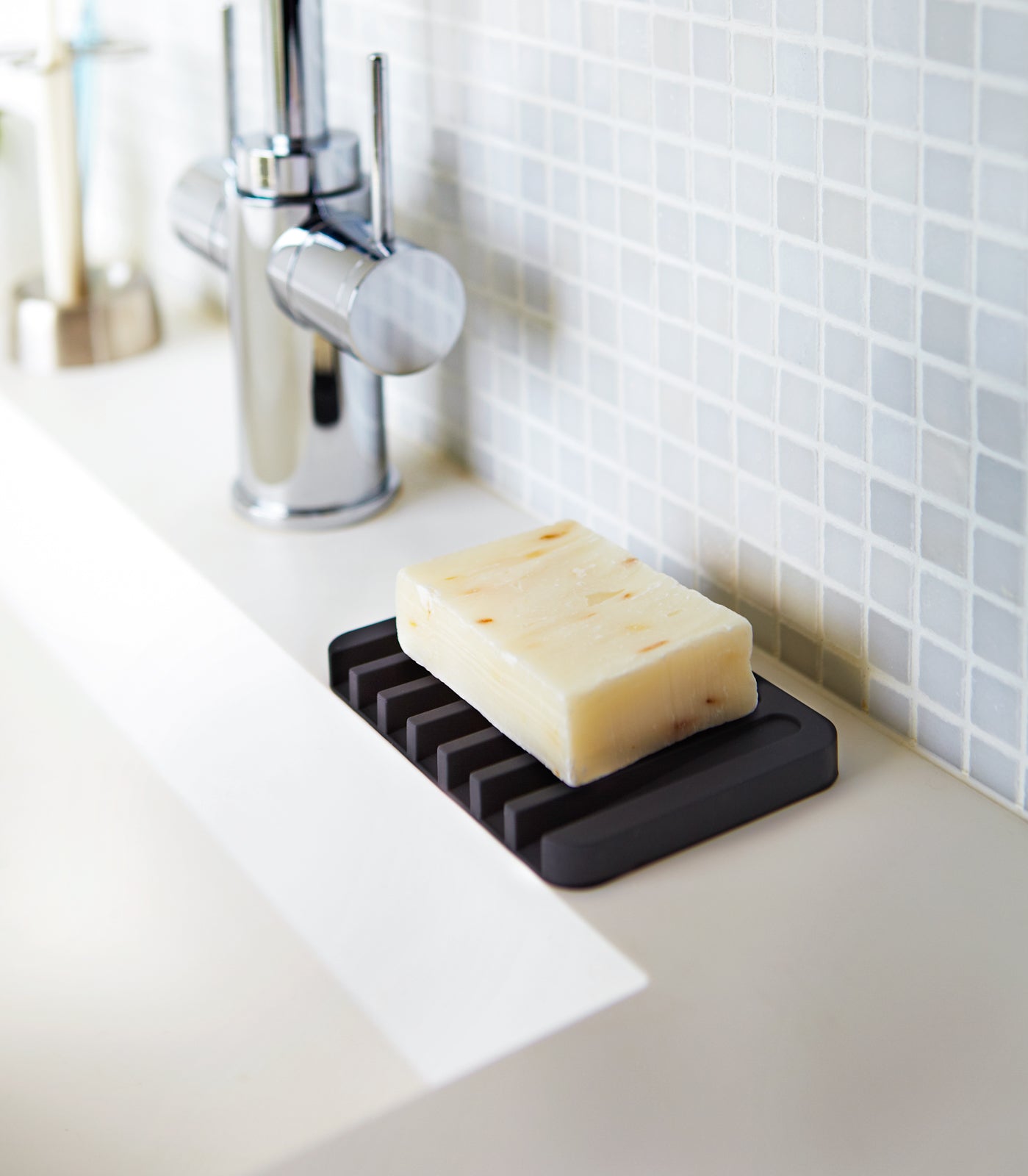 Self-Draining Soap Tray - Silicone