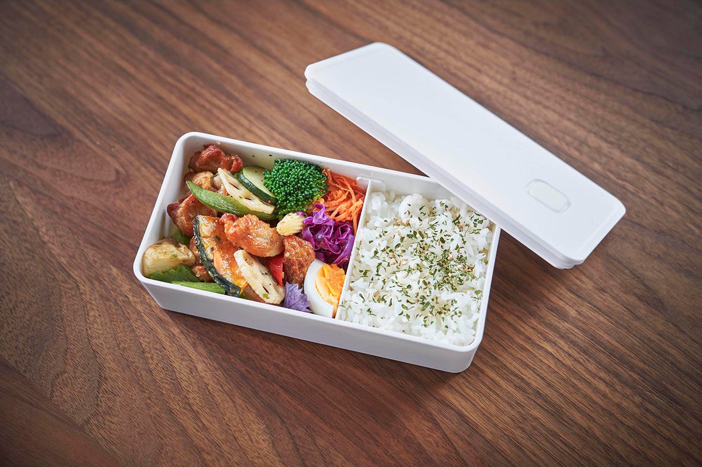 Vacuum-Sealing Bento Box