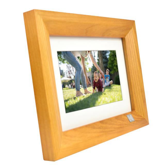 Kodak Rdpf-700W 7 Inch Digital Photo Frame (Burlywood)